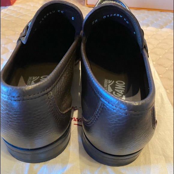 Ferragamo brown leather - Picture 3 of 4